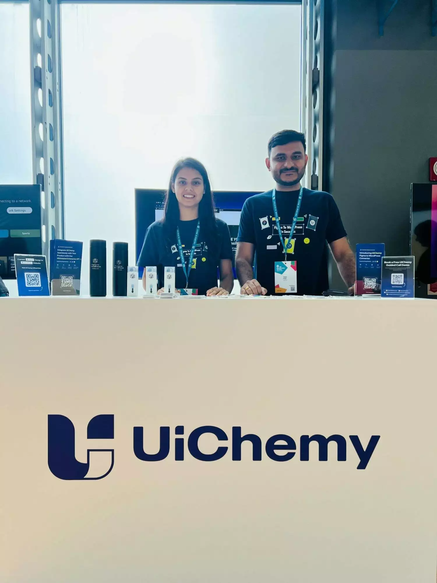 UiChemy Booth 2 scaled